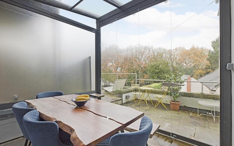 Sun room and roof terrace in a Harrogate home