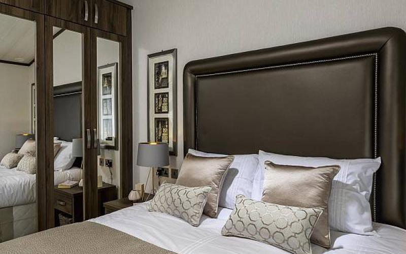 Luxury bedrooms by Alexander Gibson Estate Agents